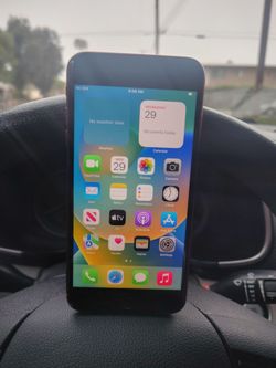 ‼️‼️‼️‼️$70 iPhone 8 plus in great conditions ready to be used unlocked for any carrier free 🆓 headphones with purchase ‼️‼️‼️‼️‼️‼️