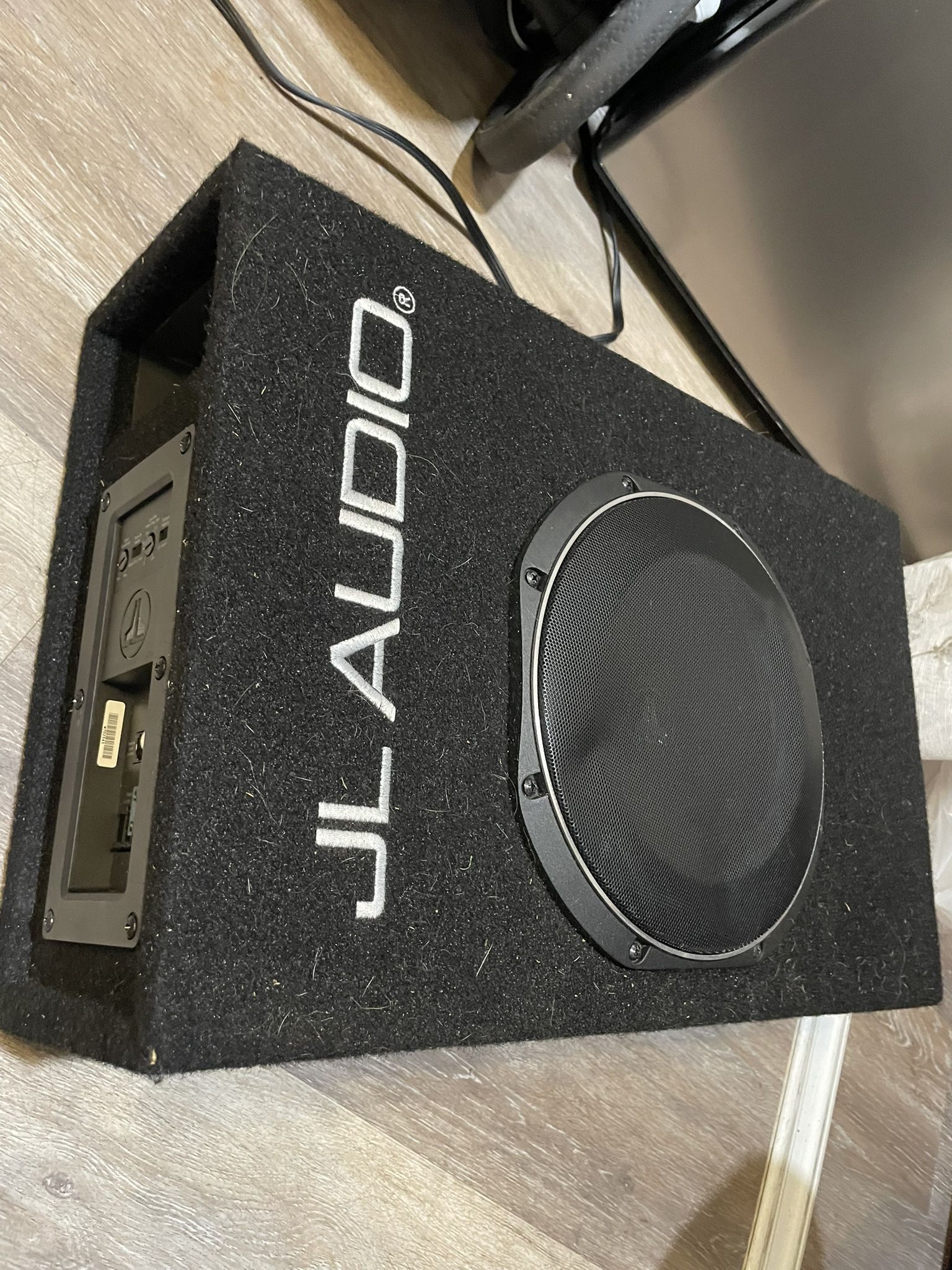 JD Audio Subwoofer With Built In Amp