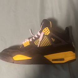 jordan 4 yellow thunders sz 9.5