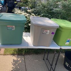 Plastic Storage Bins With Lids $5 Each 