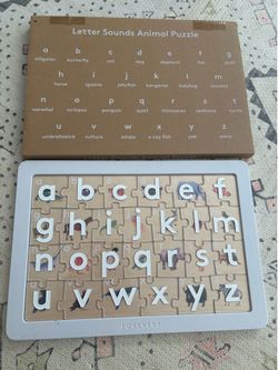 Lovevery alphabet puzzle