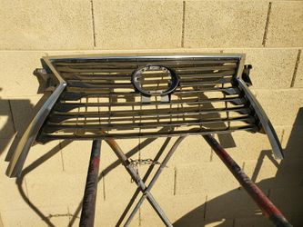 Lexus Grille