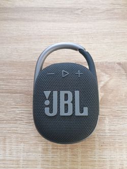 JBL Clip 4 speaker