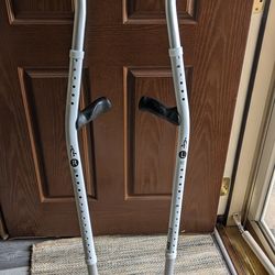 Mobilegs Ultra Crutches -  Ergonomic Crutches for Adults (Pair)
