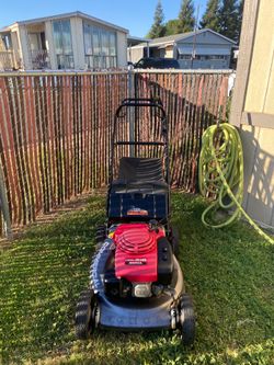 Honda Commercial Self Propelled lawn mower for sale