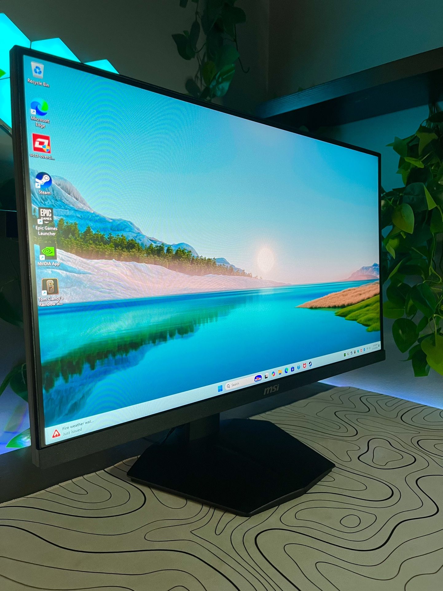 Gaming Monitor 180HZ