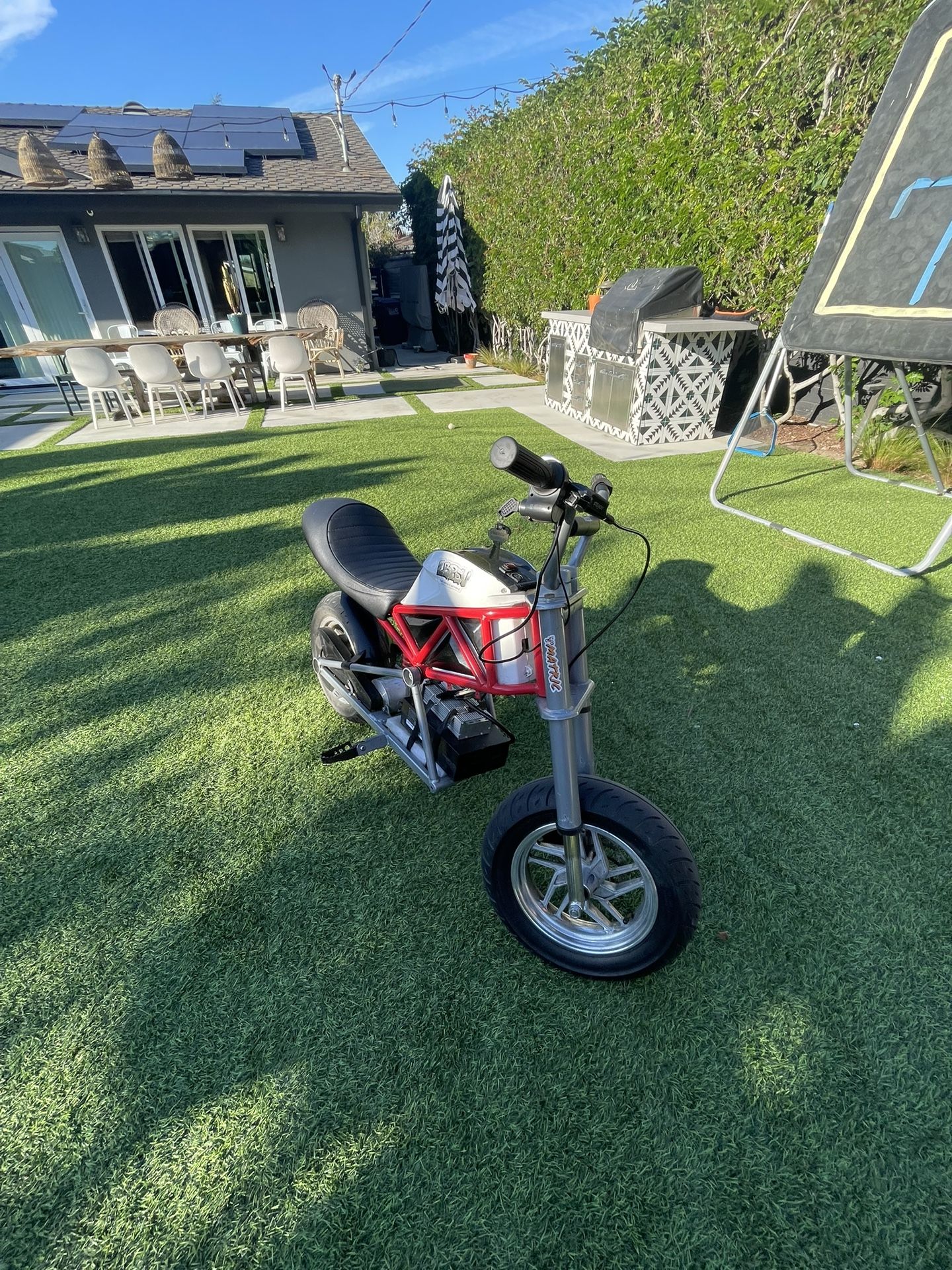 NOT FREE READ DESCRIPTION