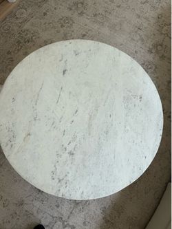 Restoration Hardware Coffee Table 39in Diameter