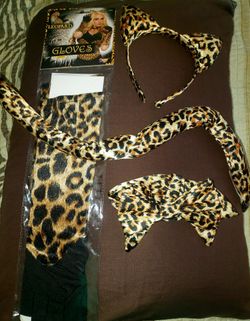 Leopard Accessories