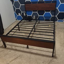 Dresser And Bed Frame + Free MATTRESS 