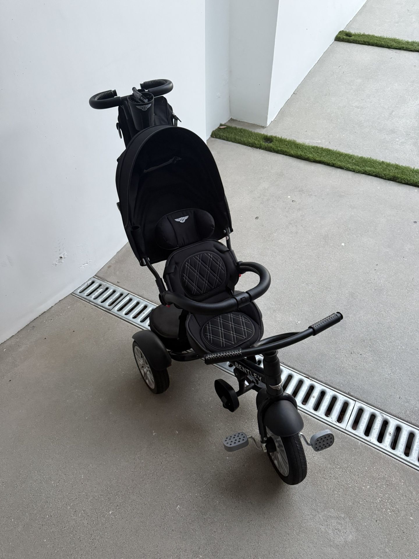 Bentley Stroller/ Tricycle