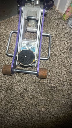 Pittsburg 2.5 Ton Jack