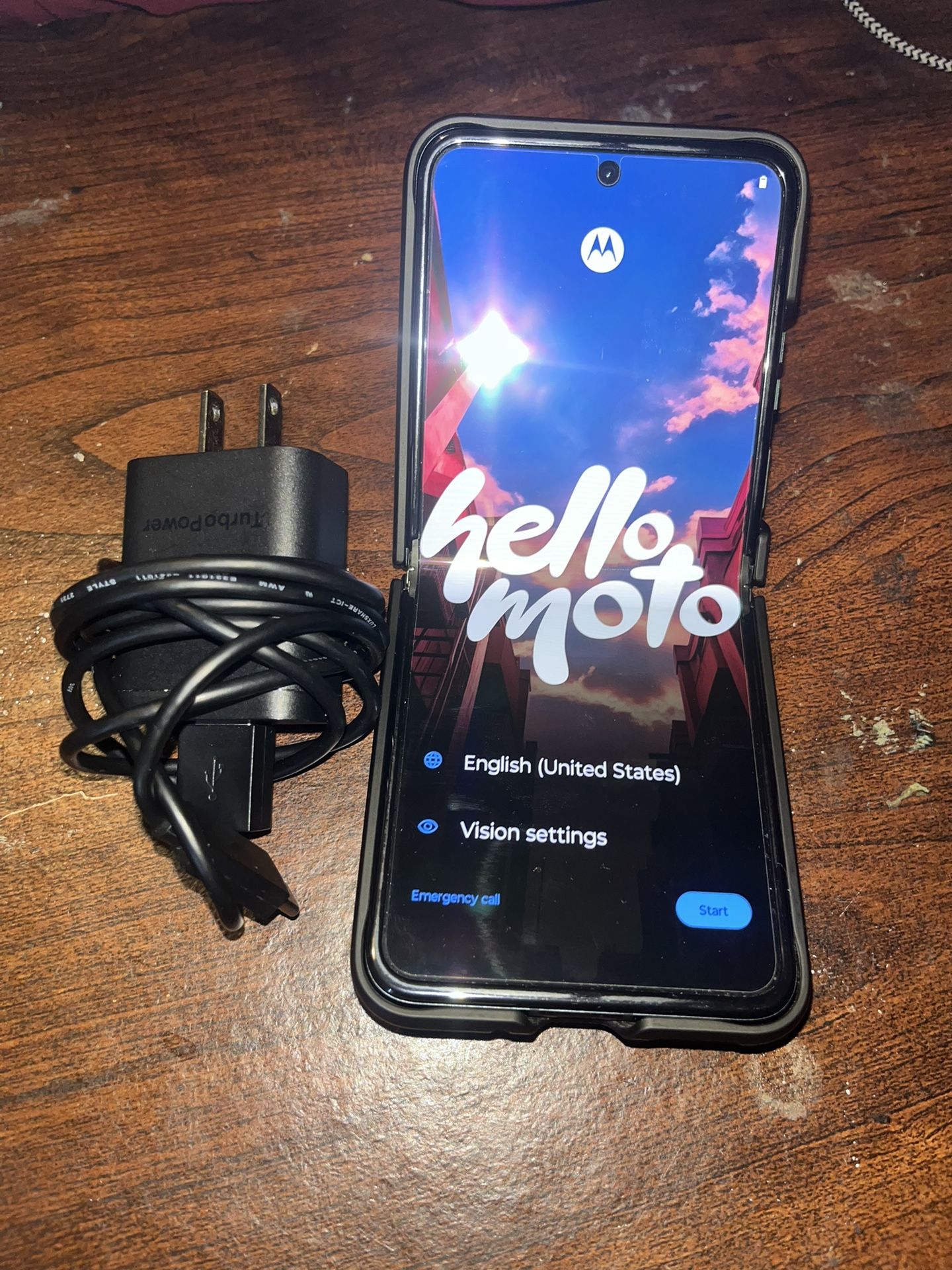 Motorola razr 2023 128gigs