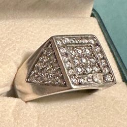 Men's Ring / very Shiny / Size 9.5