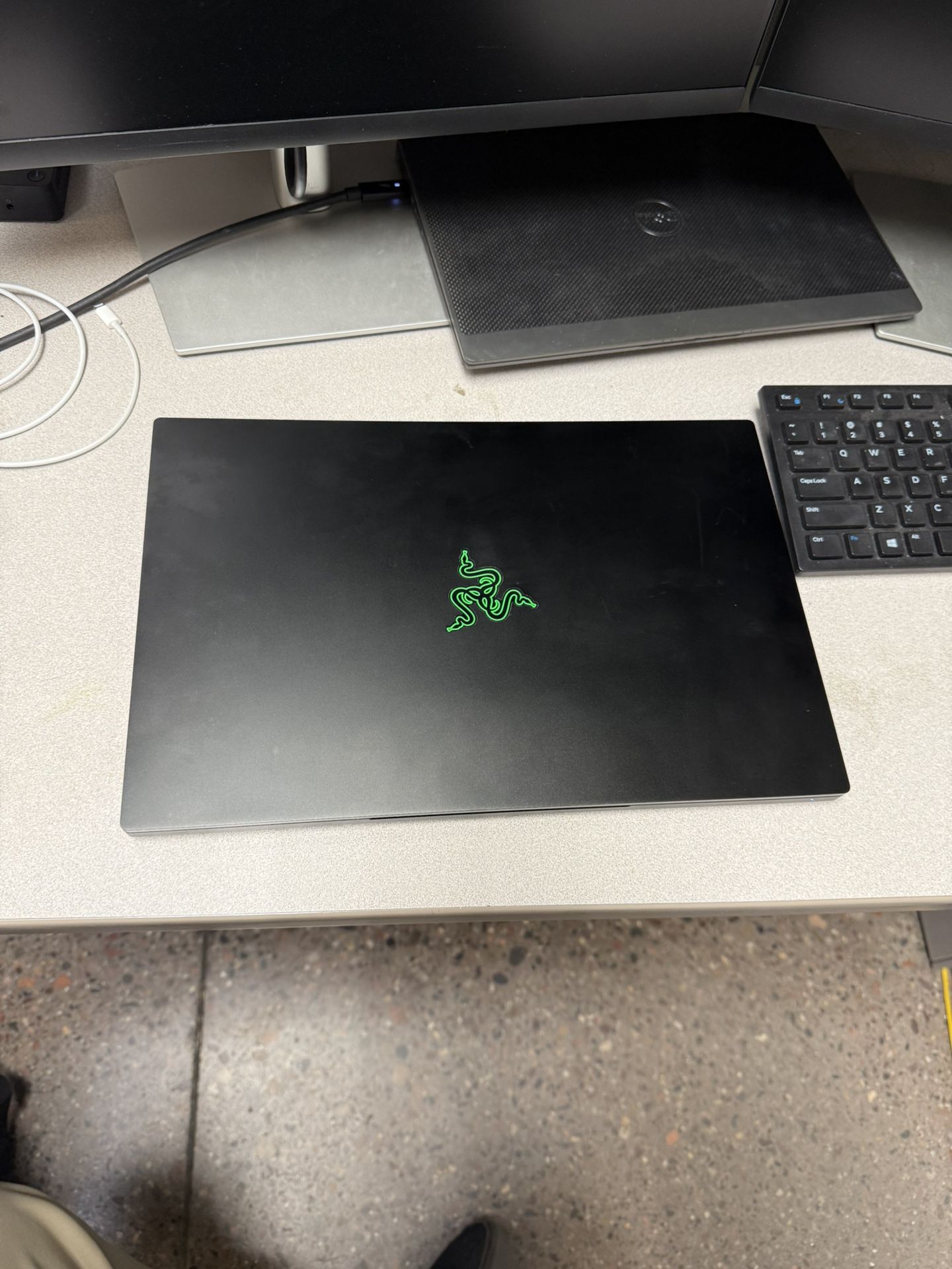 Laptop Razer Blade 15 - RZ09-0410 Mid 2021