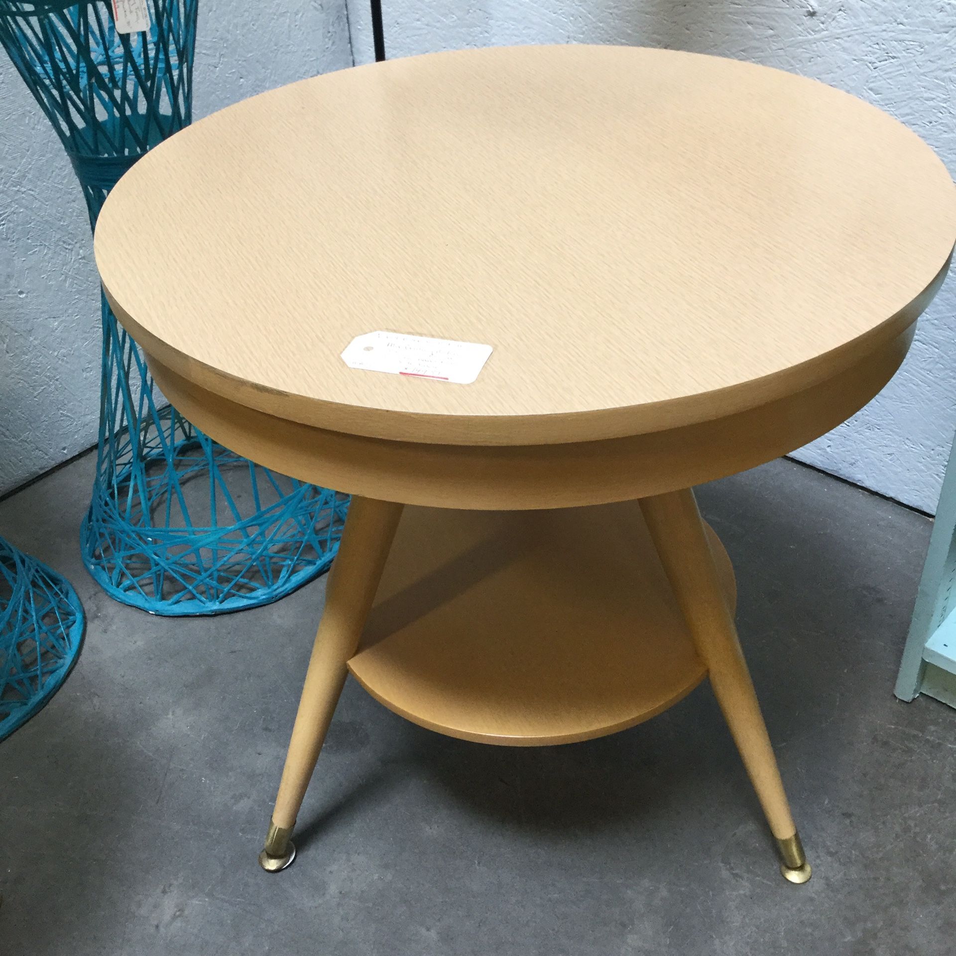 Mid-century modern MCM Mersman two-tier table 24”D