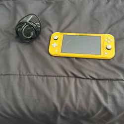 Selling This Nintendo Switch Lite
