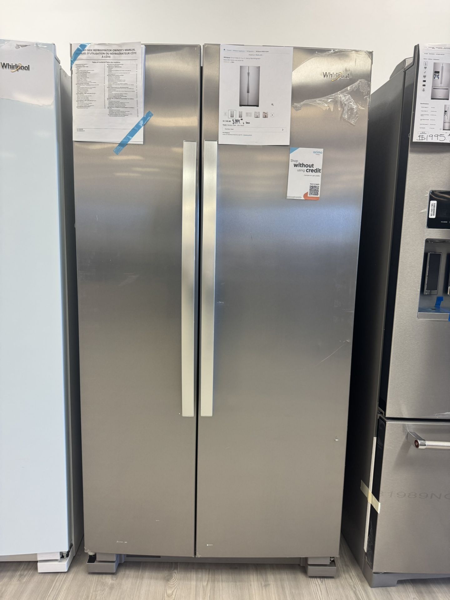 Whirlpool Side By Side Refrigerator In Stainless Steel 