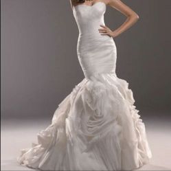 Authentic Maggie Sottero Primrose Dress Ivory Size 10