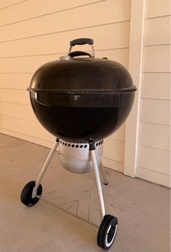Weber Charcoal Kettle Grill