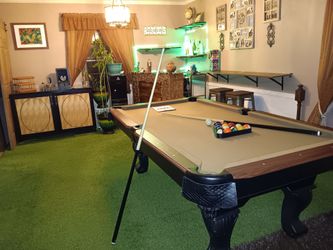 Luxury Entertainment Game Lounge Complete