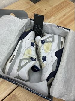 Air Jordan 4 Midnight Navy