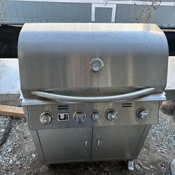 Urban islands by Bull BBQ / Grill Like New