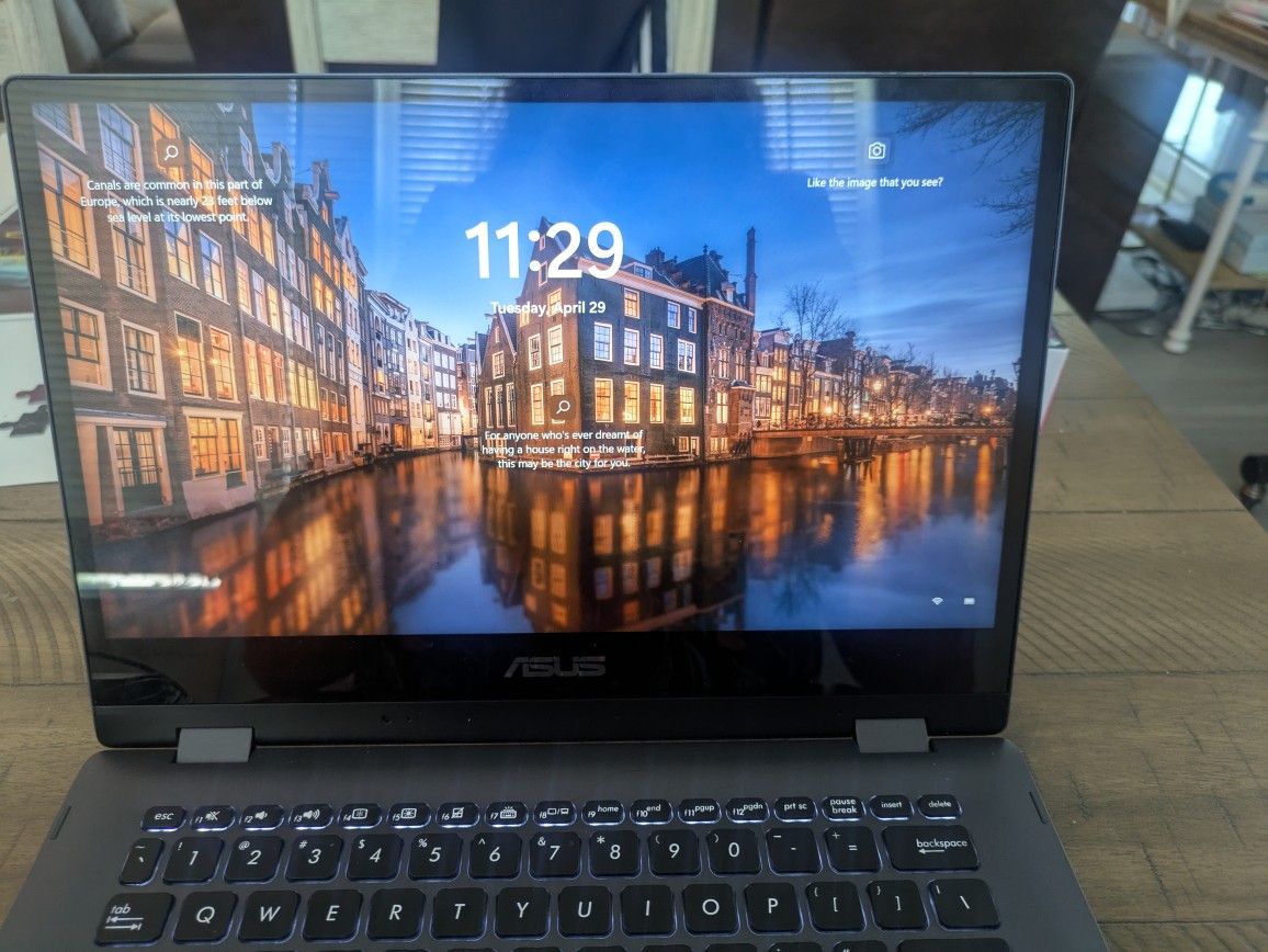 Like New ASUS Laptop for Sale