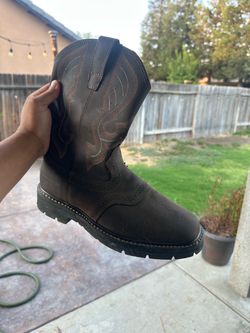 Cody James boots size 9.5