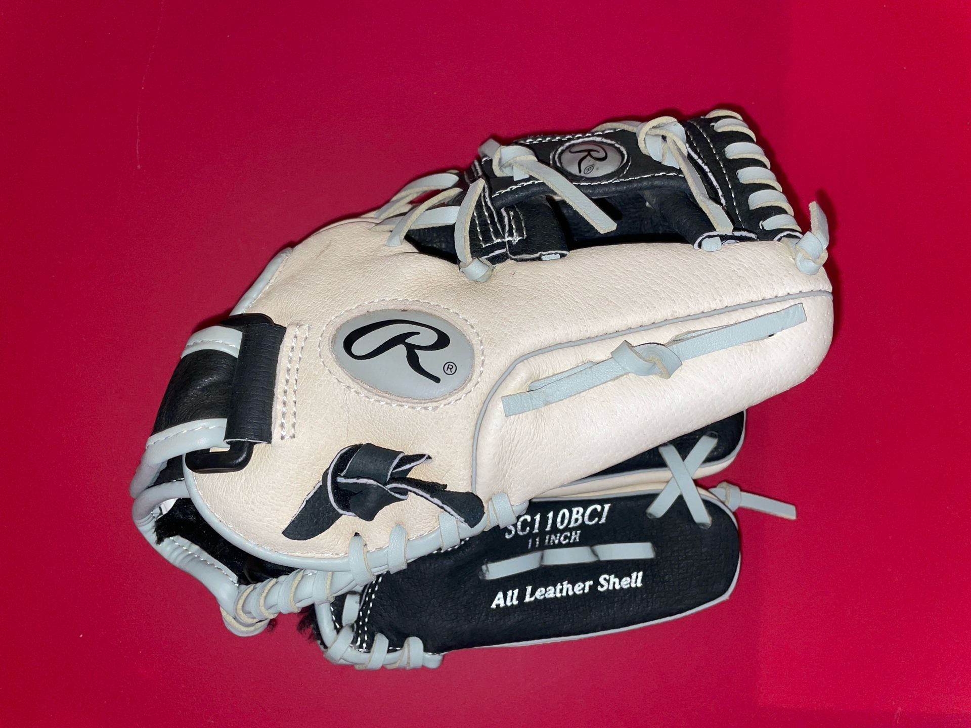 Rawlings Sure Catch Baseball Glove 11