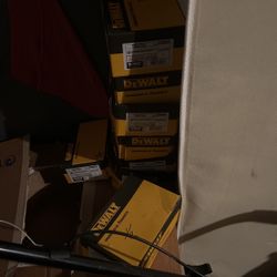 Dewalt 1/2 Screw Bolt Carbon Steel 