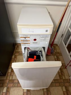 Trash compactor