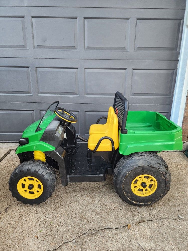 John Deere Gator Kids Ride On Car