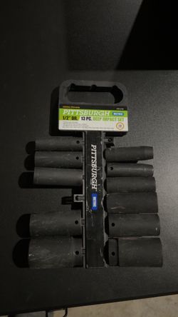 Pittsburgh 1/2" Drive 13 PC Metric Deep Impact Socket Set