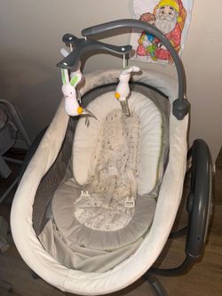 Mecedora para bebe marca graco