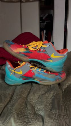 Kobe venice beach size 7