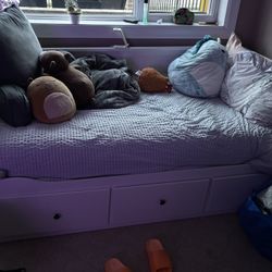 IKEA Daybed frame with 3 drawers, white, Twin