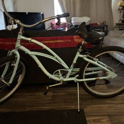 Electra Beach Cruiser 7 Bike