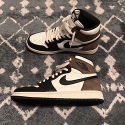 Jordan 1 “Mocha” 