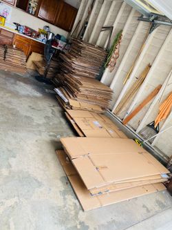 moving boxes,  ( 50 Boxes ) see description for details