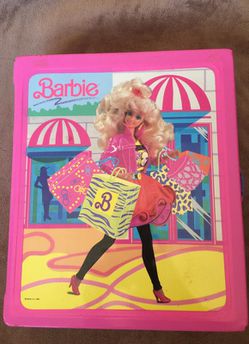 1989 Barbie Clothes Closet