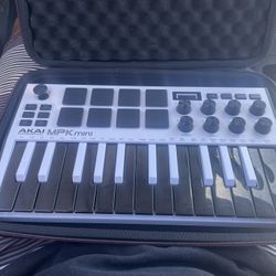 Akai Mpk Mini