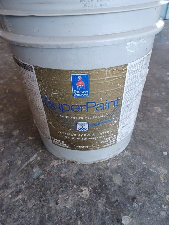 5 Gallons Exterior Satin Brown Paint
