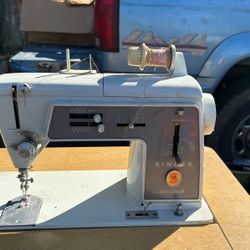 Singer Sowing Machine 