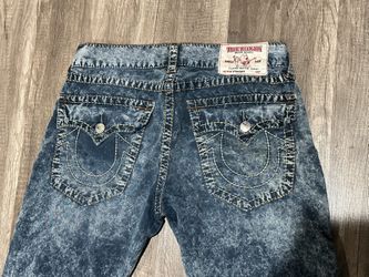 TRUE RELIGION ACID WASH JEANS SIZE 33