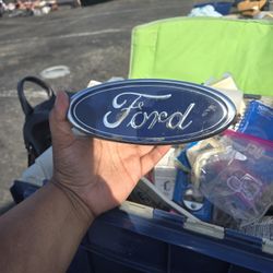 Ford Emblem Hitch Cover