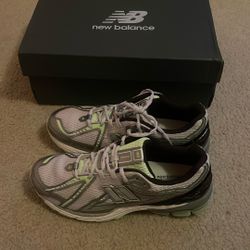 New Balance 1906R