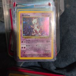 Mewtwo #10 (Holographic) Pokemon TCG 