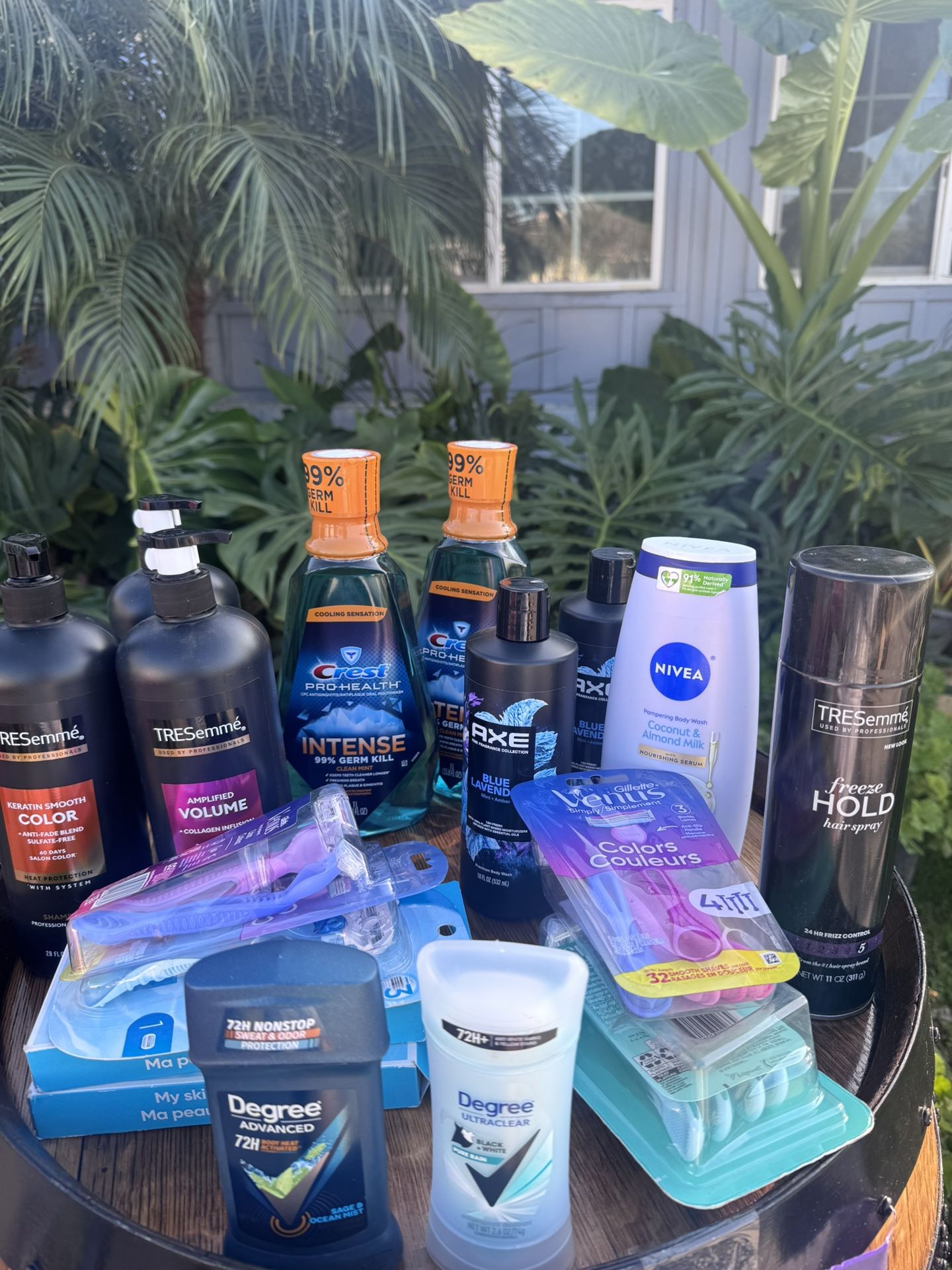 Shampoo, Conditioner, Body Wash, Mouth Wash, Deodorant And Razors