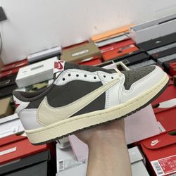 Jordan 1 Low Travis Scott Rverse Mcha